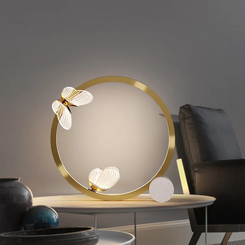Nordic LED Butterfly Table Lamp Modern Luxurious Decorate Desk Lamps For Home Indoor Lighting Bedside Bedroom Night Light
Nordic LED Butterfly Table Lamp Modern Luxurious Decorate Desk Lamps For Home Indoor Lighting Bedside Bedroom Night Light