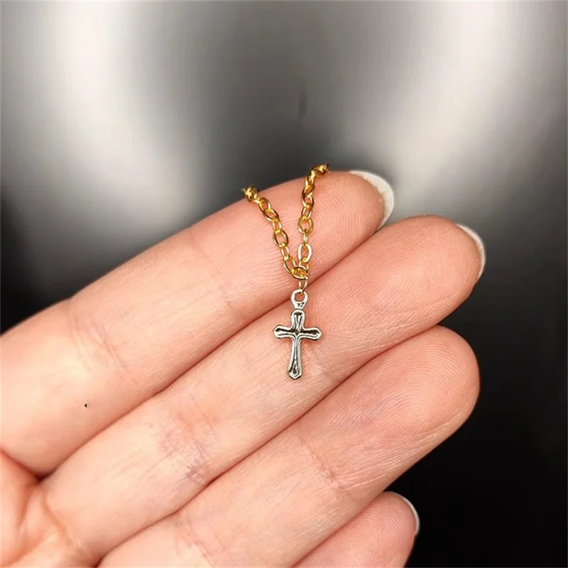 1/6 Female Soldier Accessories Trendy Golden Cross Chain Necklace Model Toy Fit 12'' Action Figure Body In Stock
1/6 Female Soldier Accessories Trendy Golden Cross Chain Necklace Model Toy Fit 12'' Action Figure Body In Stock