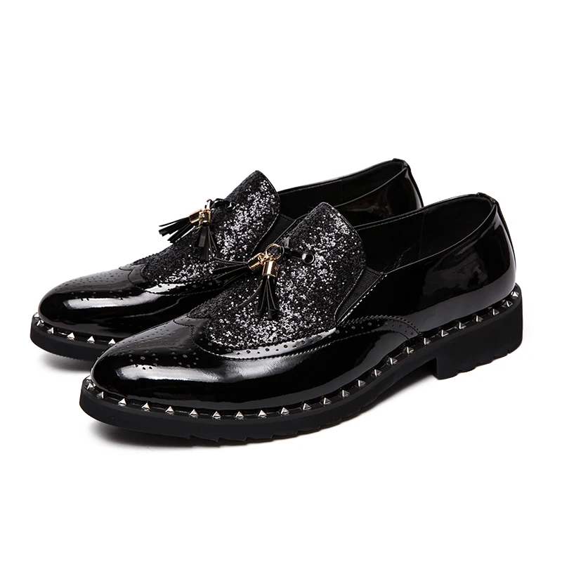 

men luxury fashion stage nightclub dress patent leather rivets shoes slip on tassels shoe breathable black carved brogue loafers