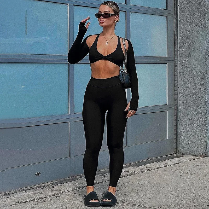 Fitness Women Solid Slim Yoga 3 Piece Sets Sexy Twist Halter Bra Top Gloves Long Sleeve Cape High Waist Skinny Pants Sport Suits
Fitness Women Solid Slim Yoga 3 Piece Sets Sexy Twist Halter Bra Top Gloves Long Sleeve Cape High Waist Skinny Pants Sport Suits