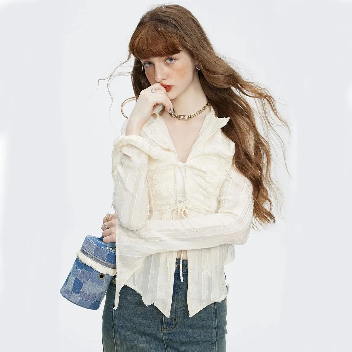 Zoki Y2K Sexy V Neck Lace Up Blouse Women Autumn Fashion Streetwear Long Sleeve All Match Tops Korean Chic Slim Solid Shirt New
Zoki Y2K Sexy V Neck Lace Up Blouse Women Autumn Fashion Streetwear Long Sleeve All Match Tops Korean Chic Slim Solid Shirt New