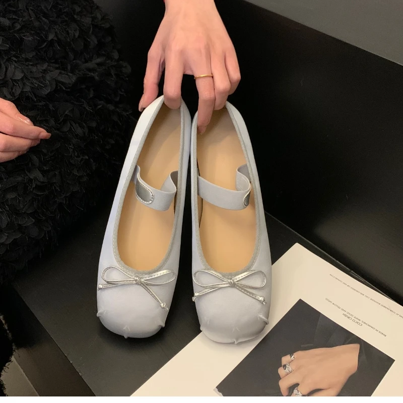 2023 Spring New Bowknot Shallow Cut Flat Shoes Women's Elastic Belt Solid Color Square Head Simple Fashion Shoes Women
2023 Spring New Bowknot Shallow Cut Flat Shoes Women's Elastic Belt Solid Color Square Head Simple Fashion Shoes Women