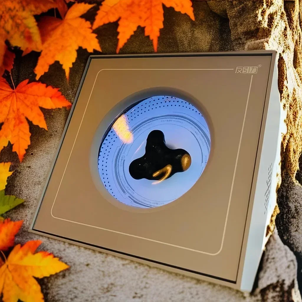 Magnetic Fluid Music Rhythm Light Speaker Partner Ornaments Decompression Venom Sound Equipment Motion Sensor Creative Gift
Magnetic Fluid Music Rhythm Light Speaker Partner Ornaments Decompression Venom Sound Equipment Motion Sensor Creative Gift