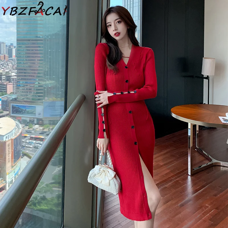 

2022 Fall/Winter Red Sexy V-Neck Knee-Slit Sweater Dress Black Vintage Long Sleeves Women Simple Solid Color Midi Knit Dress