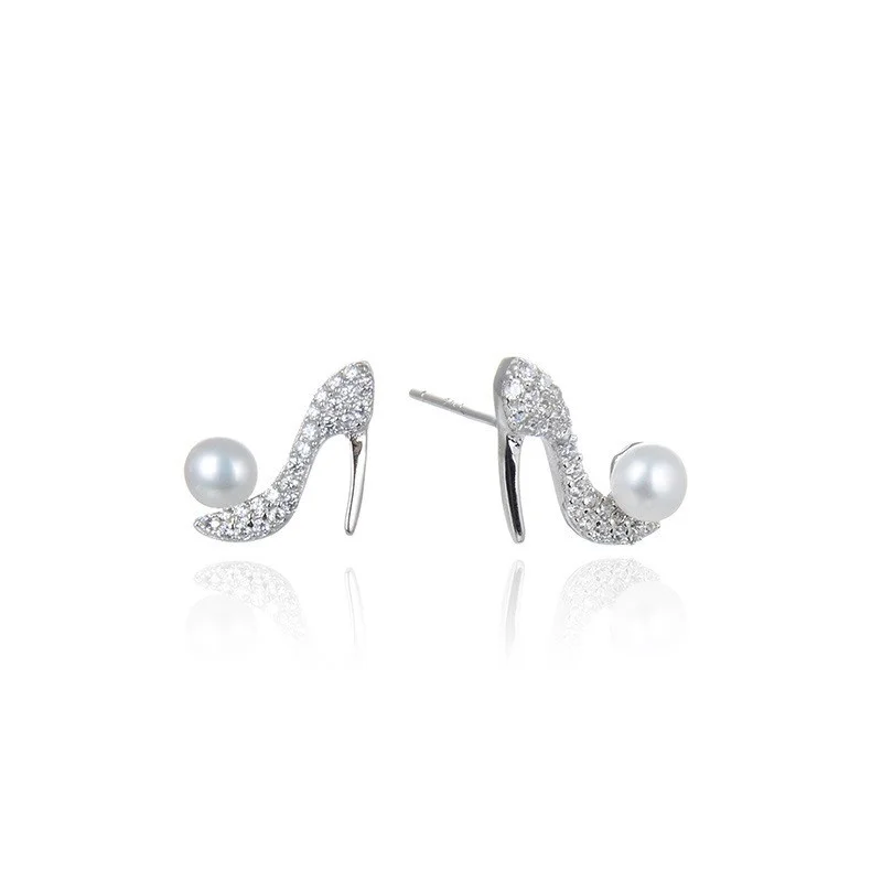 Lefei Fashion Trendy Classic Luxury Design Simple Pearl Diamond-set High Heel Earring Women Silver s925 Party Charm Jewelry Gift 
Lefei Fashion Trendy Classic Luxury Design Simple Pearl Diamond-set High Heel Earring Women Silver s925 Party Charm Jewelry Gift