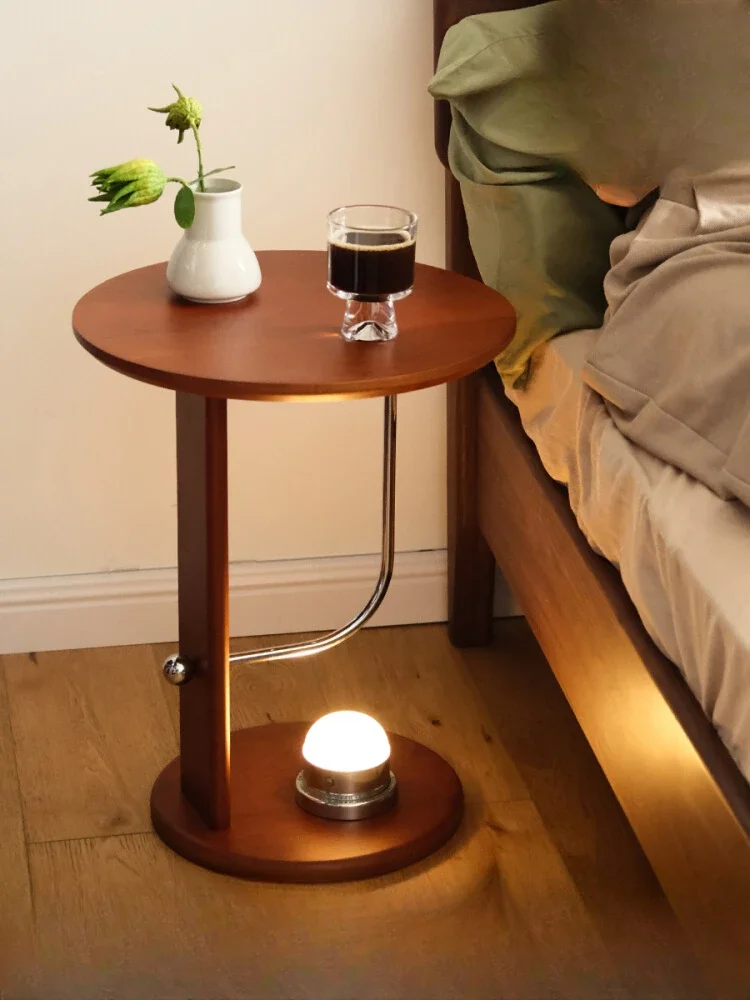Xingyuan, a few cherry wood, solid wood sofas, a few tea tables, and a small antique stainless steel retro apartment
Xingyuan, a few cherry wood, solid wood sofas, a few tea tables, and a small antique stainless steel retro apartment