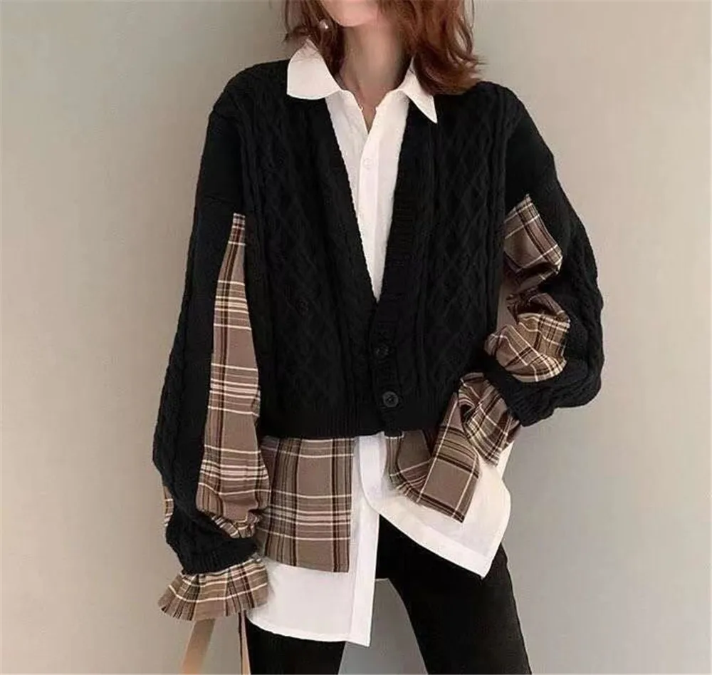 Fake two-piece knitted tops women's winter fashion new sweater plaid stitching cardigan coat casual warm sweater
Fake two-piece knitted tops women's winter fashion new sweater plaid stitching cardigan coat casual warm sweater