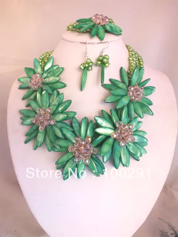 

Mother of Pearl Shell Wrap Flower Necklace Jewelry Set 20"