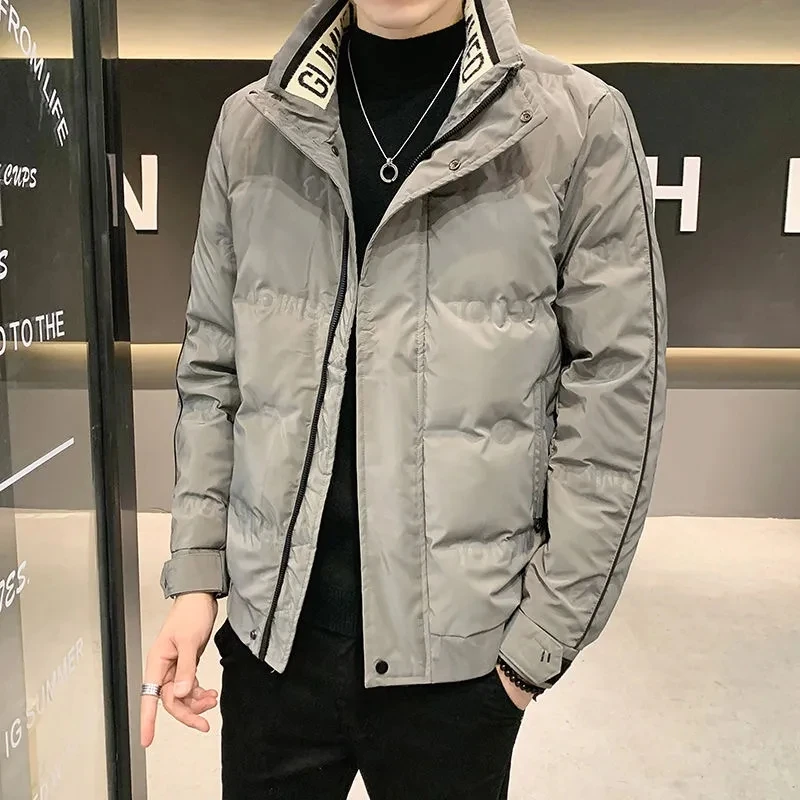 Down Jacket Men's Winter Jacket Thickening Trend 2023 New Mens Fashion Short Stand Collar Cotton-padded Clothes Male Parkas Coat
Down Jacket Men's Winter Jacket Thickening Trend 2023 New Mens Fashion Short Stand Collar Cotton-padded Clothes Male Parkas Coat