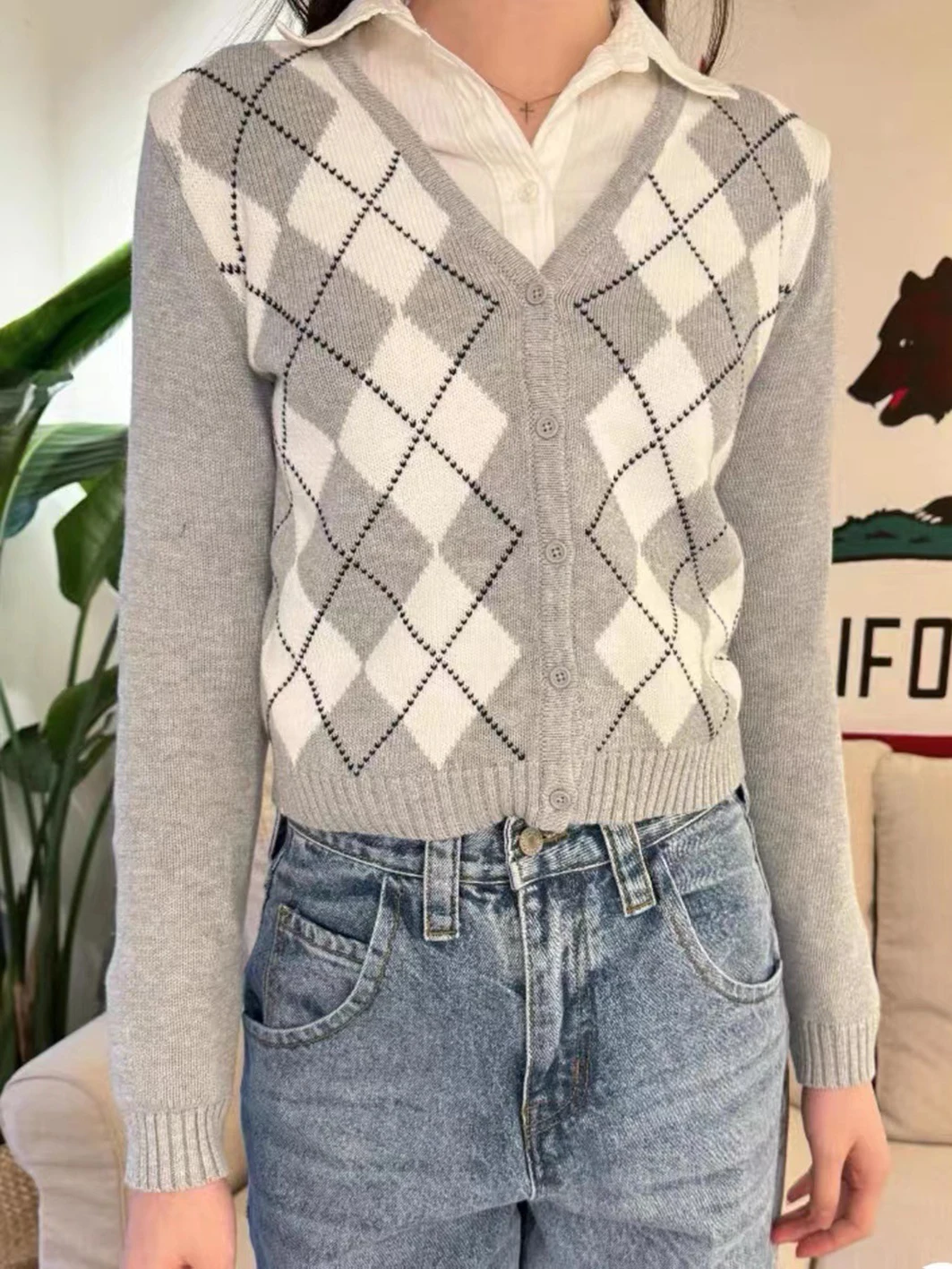 

Gray Argyle Cropped Sweater Cardigan V-neck Slim Crop Top For Woman Casual Sweet Preppy Style Long Sleeve Sweaters Coat Spring