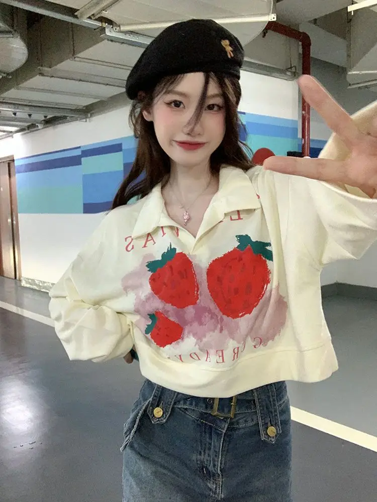 2023 Spring Summer Kawaii Womens Clothes Hoodies Teen Cute Harajuku Strawberry Print Oversized Loose Leisure Hoodie for Girls
2023 Spring Summer Kawaii Womens Clothes Hoodies Teen Cute Harajuku Strawberry Print Oversized Loose Leisure Hoodie for Girls