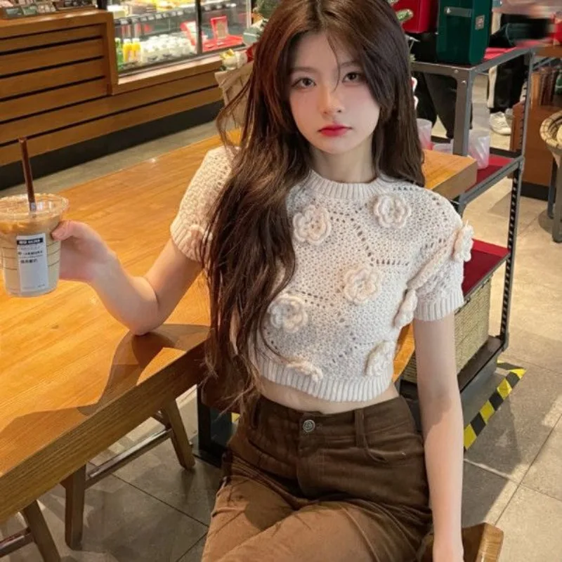 Women's 2023 Spring/Summer New Design Sense Hollow Out Heavy Work Hook Flower 3D Flower Gentle Short Mohair Short Sleeve Sweater
Women's 2023 Spring/Summer New Design Sense Hollow Out Heavy Work Hook Flower 3D Flower Gentle Short Mohair Short Sleeve Sweater