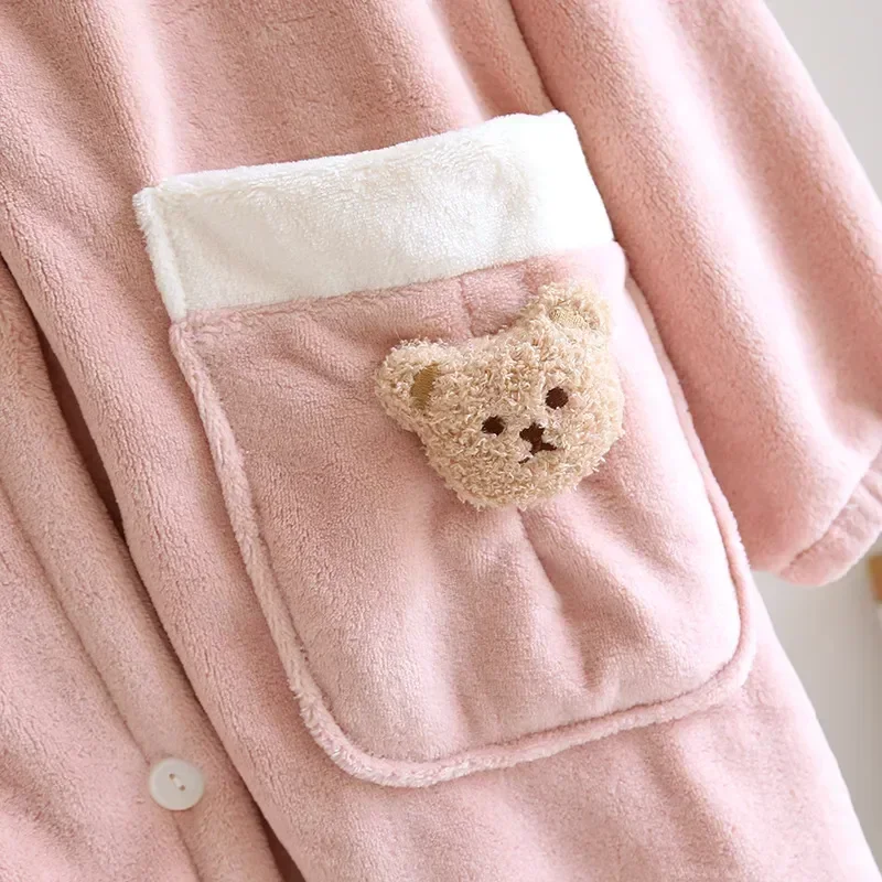 Autumn Home And Double Nightdress Flannel Women's Winter Bear Knee-length Nightgown Long-sleeved Cartoon Pocket Clothes Hooded
Autumn Home And Double Nightdress Flannel Women's Winter Bear Knee-length Nightgown Long-sleeved Cartoon Pocket Clothes Hooded