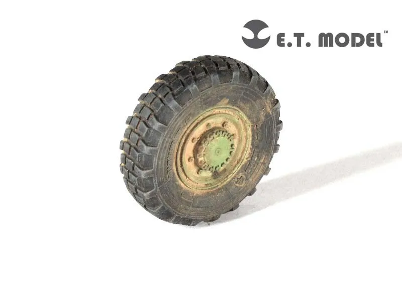 

ET Model ER35-018 1/35 US ARMY LAV Weighted Road Wheels(narrow)