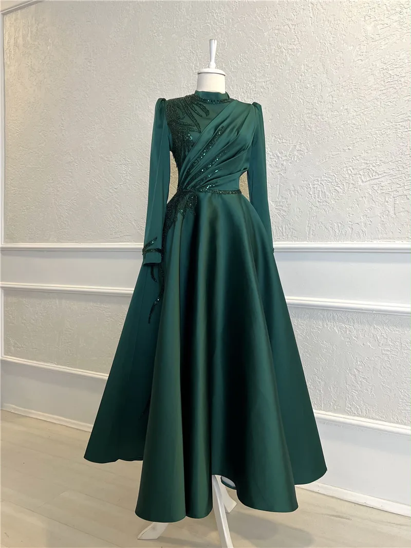 Beaded Satin Long Sleeve Muslim Evening Dresses Arabic Dubai High Neckline Prom Formal Party Gown Moroccan Caftan Robes De Soiré
Beaded Satin Long Sleeve Muslim Evening Dresses Arabic Dubai High Neckline Prom Formal Party Gown Moroccan Caftan Robes De Soiré
