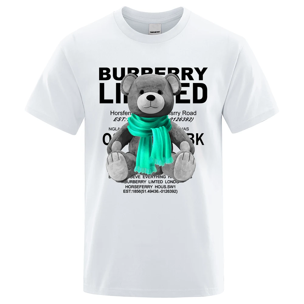 Kawaii Bear Wearing A Green Scarf Mens T-Shirts Vintage Breathable Tops High Quality Casual T Shirt Harajuku Cotton Mens T-Shir
Kawaii Bear Wearing A Green Scarf Mens T-Shirts Vintage Breathable Tops High Quality Casual T Shirt Harajuku Cotton Mens T-Shir