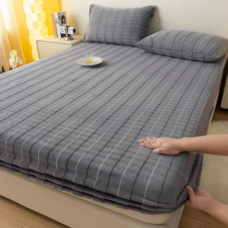 

Warm Plush Jacquard Bed Cover Velvet Fitted Sheet Plaid Style Bedsheets Постельное Белье Warm Mattress Protectors(No Pillowcase)