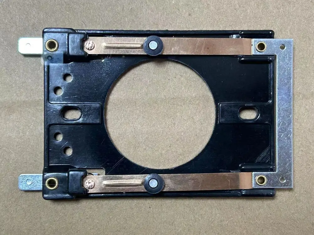 Микромотор, центробежный переключатель, центрифуга, детали двигателя L18.7-302/4S-A
Микромотор, центробежный переключатель, центрифуга, детали двигателя L18.7-302/4S-A