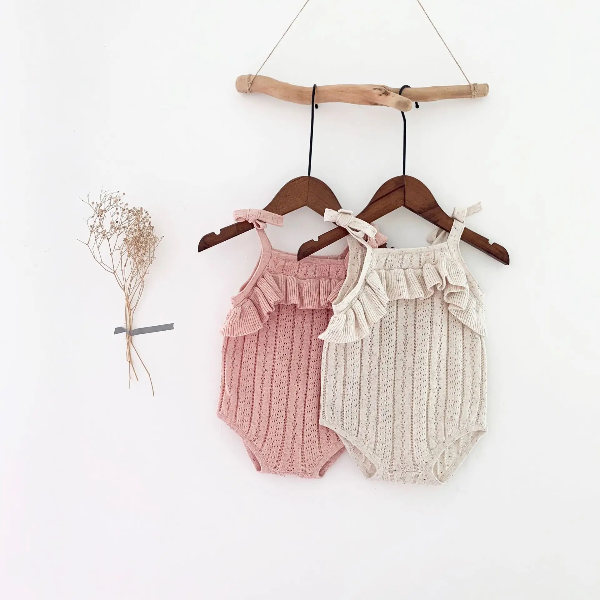 Adorable Baby Girls Knit Romper Summer Cotton Breathable Infant Bodysuit for Toddler Girls Clothing Children Outfits Baby Dress
Adorable Baby Girls Knit Romper Summer Cotton Breathable Infant Bodysuit for Toddler Girls Clothing Children Outfits Baby Dress