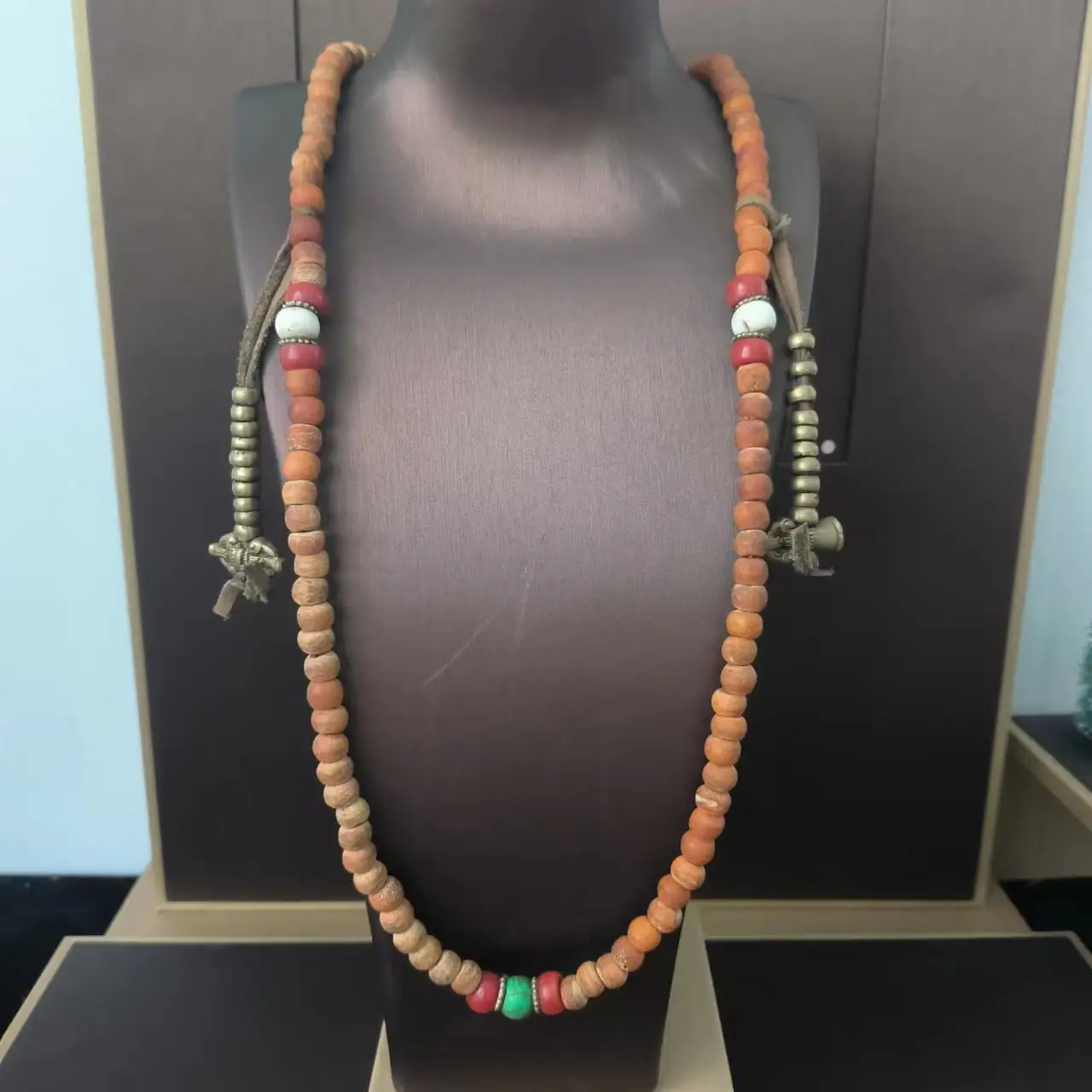 1pcs/lot natural gabala leather counter Necklace rosary classical buddhism tibetan style shell yellow Agate turquoise jewelry
1pcs/lot natural gabala leather counter Necklace rosary classical buddhism tibetan style shell yellow Agate turquoise jewelry
