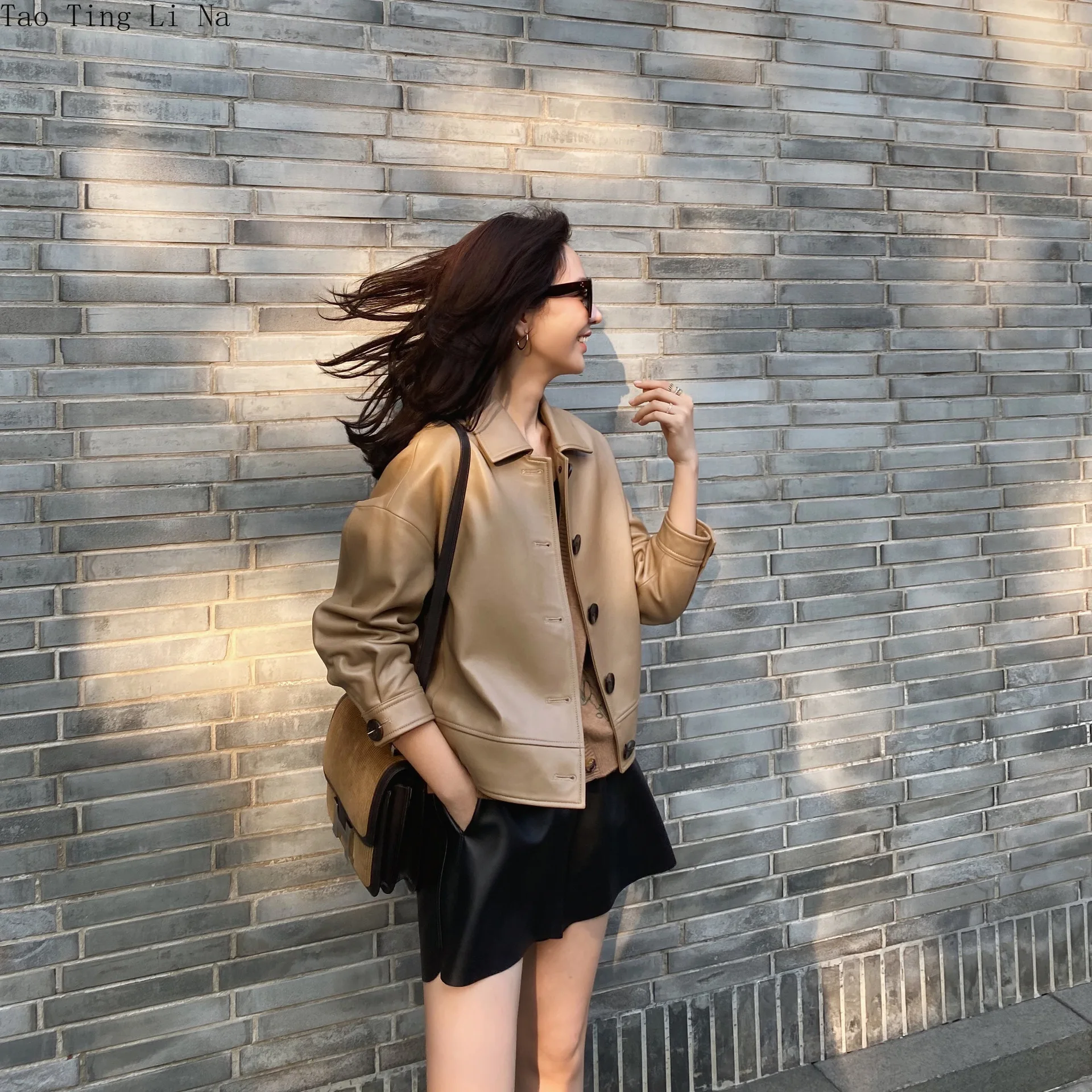 2022 Fashionable Small Pepper Leather Sheepskin Women Spring and Autumn Thin Jacket W2
2022 Fashionable Small Pepper Leather Sheepskin Women Spring and Autumn Thin Jacket W2