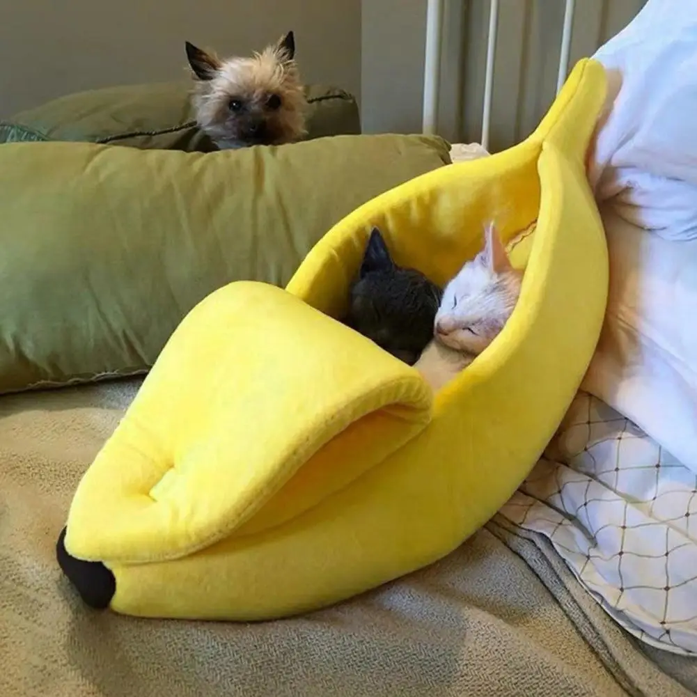 

Soft Cozy Pet Bed Comfortable Pet Nest Cozy Banana-shaped Pet Nest Exquisitely Crafted Sleeping for Cats Dogs Warm for Furry