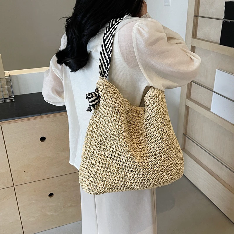 Vintage Handmade Raffia Crossbody Bag 12 Sde57b3f7f22d44a6b3601470dd19f306z