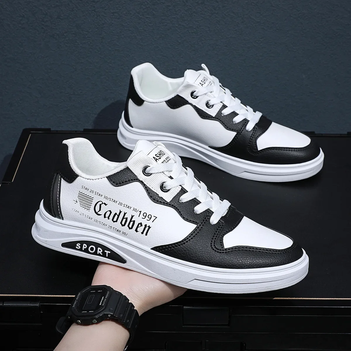 Men's Shoes 2024 New Summer Breathable Little White Shoes Men's Versatile Trendy Shoes Men's Sports and Casual Student
Men's Shoes 2024 New Summer Breathable Little White Shoes Men's Versatile Trendy Shoes Men's Sports and Casual Student