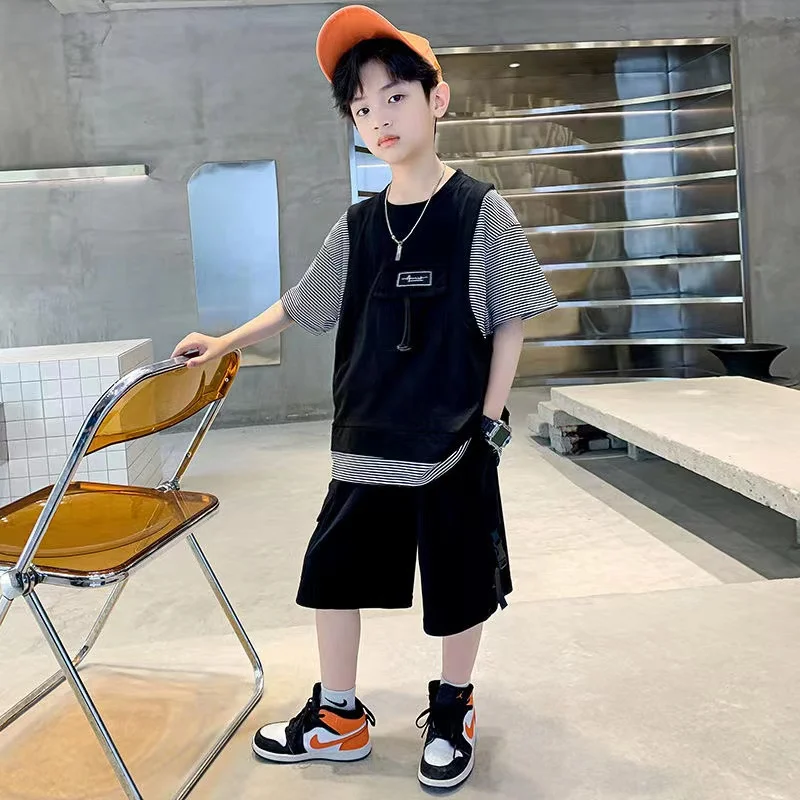 New 2023 Kids Boy Short Sleeve T-shirt+Shorts 2Pcs/set Casual Summer O-neck Collar Boys Clothes Outfits For 4 6 8 10 12 14 Year
New 2023 Kids Boy Short Sleeve T-shirt+Shorts 2Pcs/set Casual Summer O-neck Collar Boys Clothes Outfits For 4 6 8 10 12 14 Year
