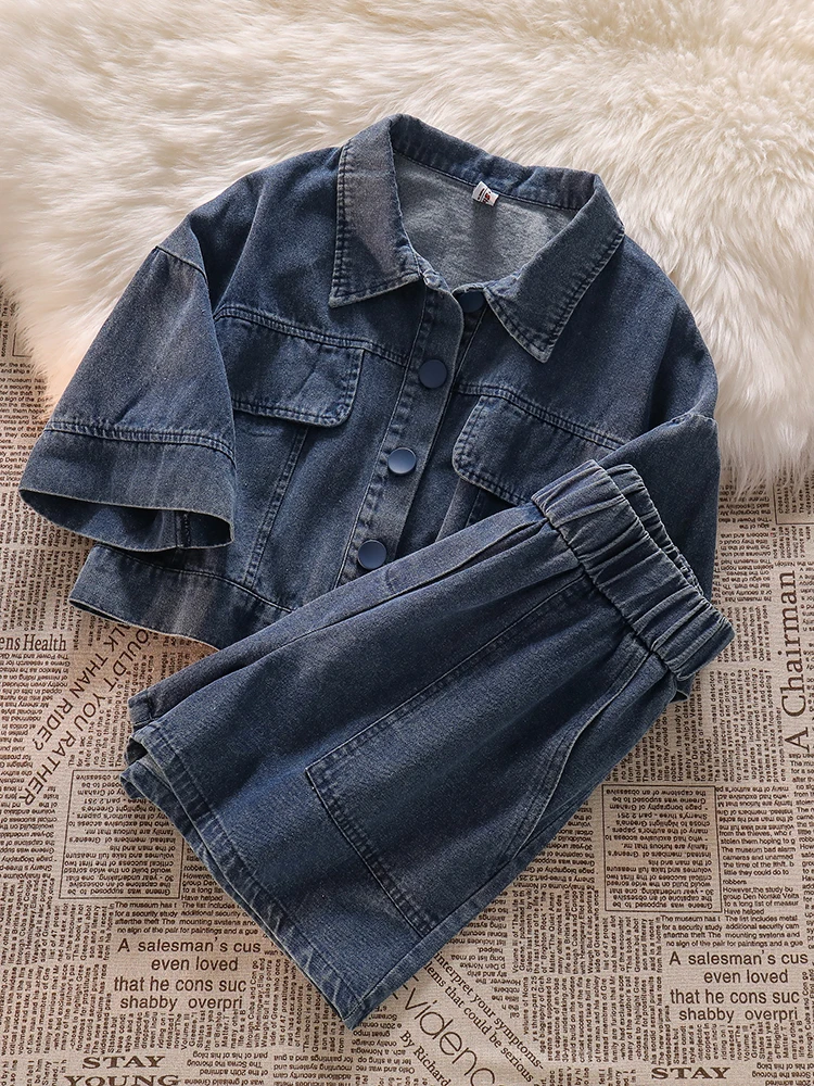 Casual Denim Shorts Suit for Women Solid Turn Down Collar Loose Short Shirts+Elastic Waist Wide Leg Trouser 2pcs Female Jean Set
Casual Denim Shorts Suit for Women Solid Turn Down Collar Loose Short Shirts+Elastic Waist Wide Leg Trouser 2pcs Female Jean Set