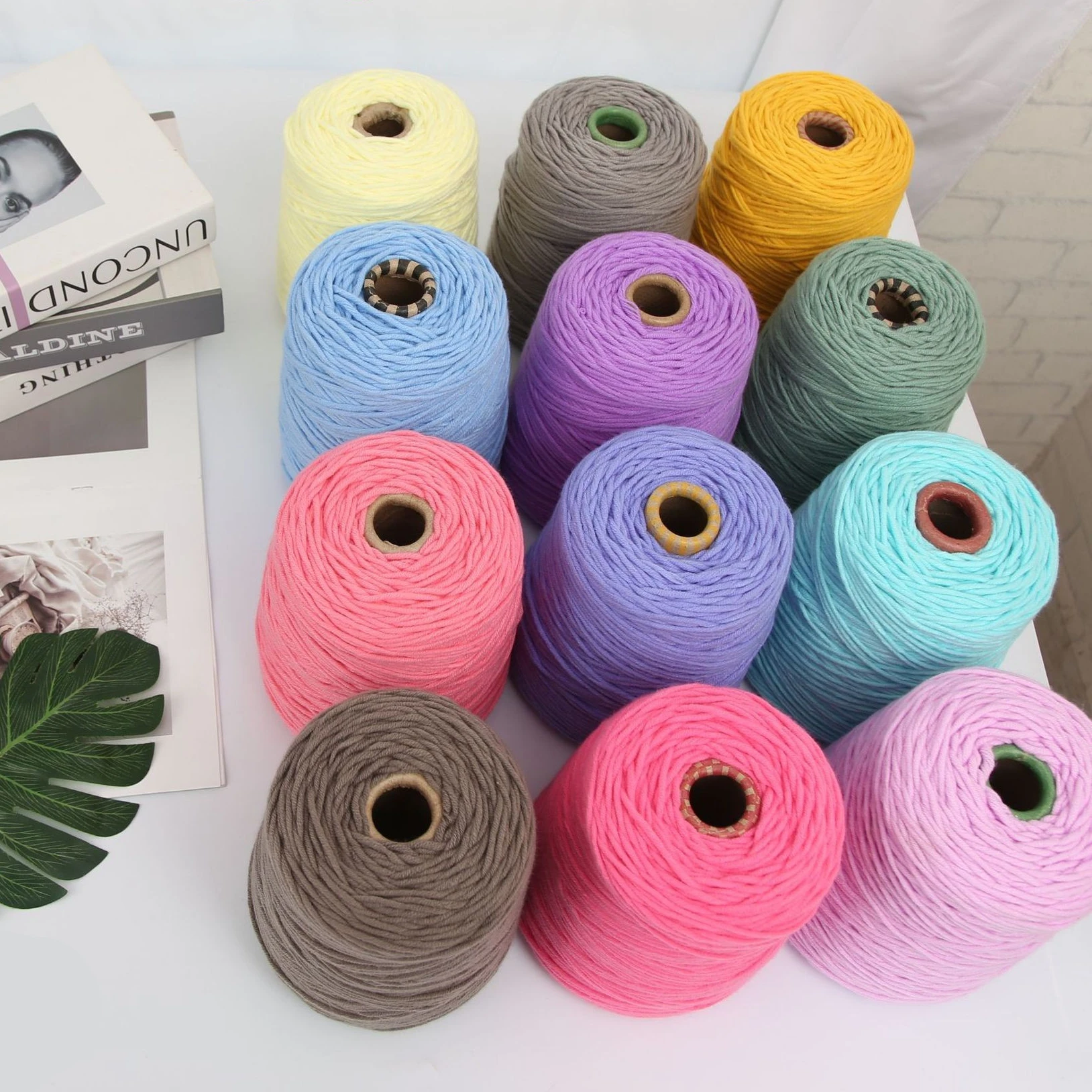 Pagoda Tube Eight Strand Milk Cotton Tufting Gun Specialized Wool DIY Hand Woven Carpet
Pagoda Tube Eight Strand Milk Cotton Tufting Gun Specialized Wool DIY Hand Woven Carpet