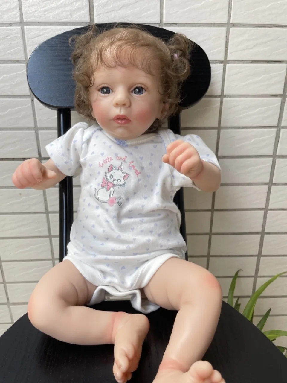 43CM Finished Realistic Bebe Reborn Baby Doll Lovely Newborn Girl Vinyl Cloth Baby Rooted Hair Christmas Gift For Girl Toy
43CM Finished Realistic Bebe Reborn Baby Doll Lovely Newborn Girl Vinyl Cloth Baby Rooted Hair Christmas Gift For Girl Toy