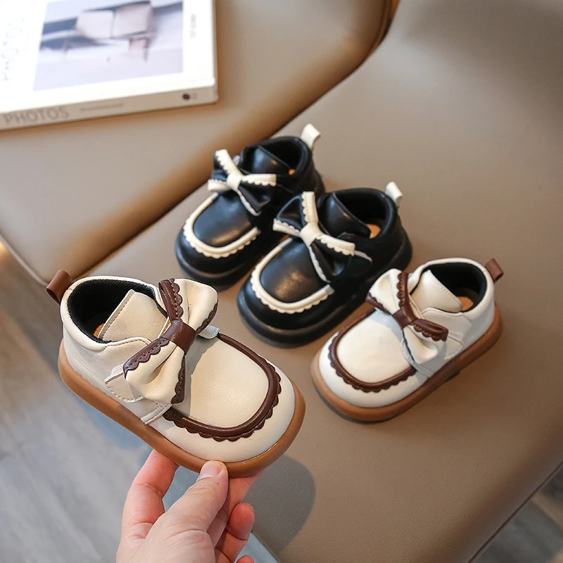 2024 детские зимние мягкие ботинки для малышей, обувь принцессы из искусственной кожи с бантом, удобные ботинки, детский подарок