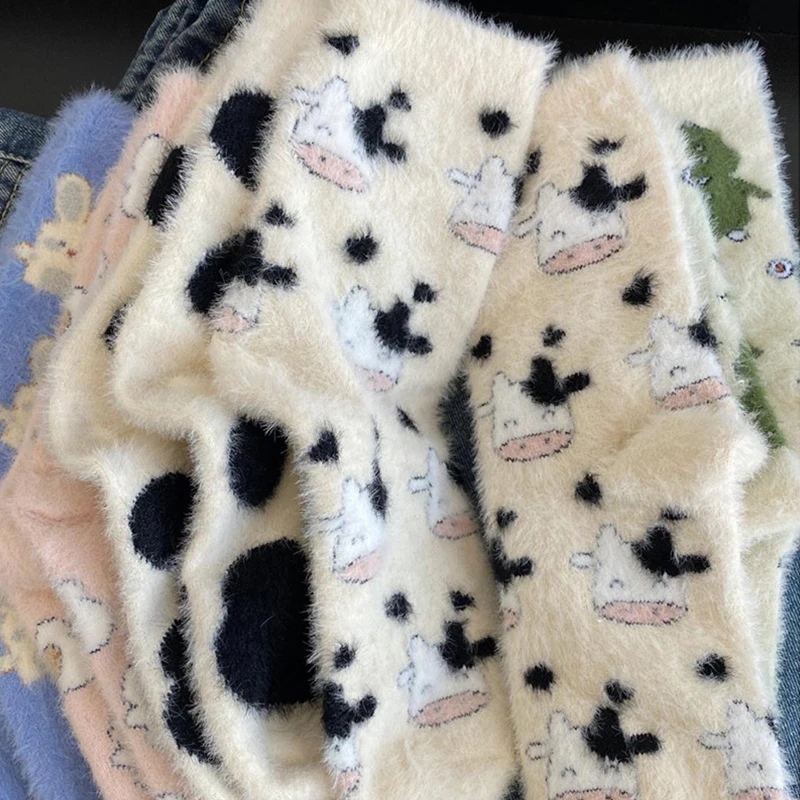 

Sweet Cow Spot Furry Mink Velvet Socks Imitation Mink Socks Winter Plush Warm Home Sleeping Socks Japanese Cartoon Tube Socks