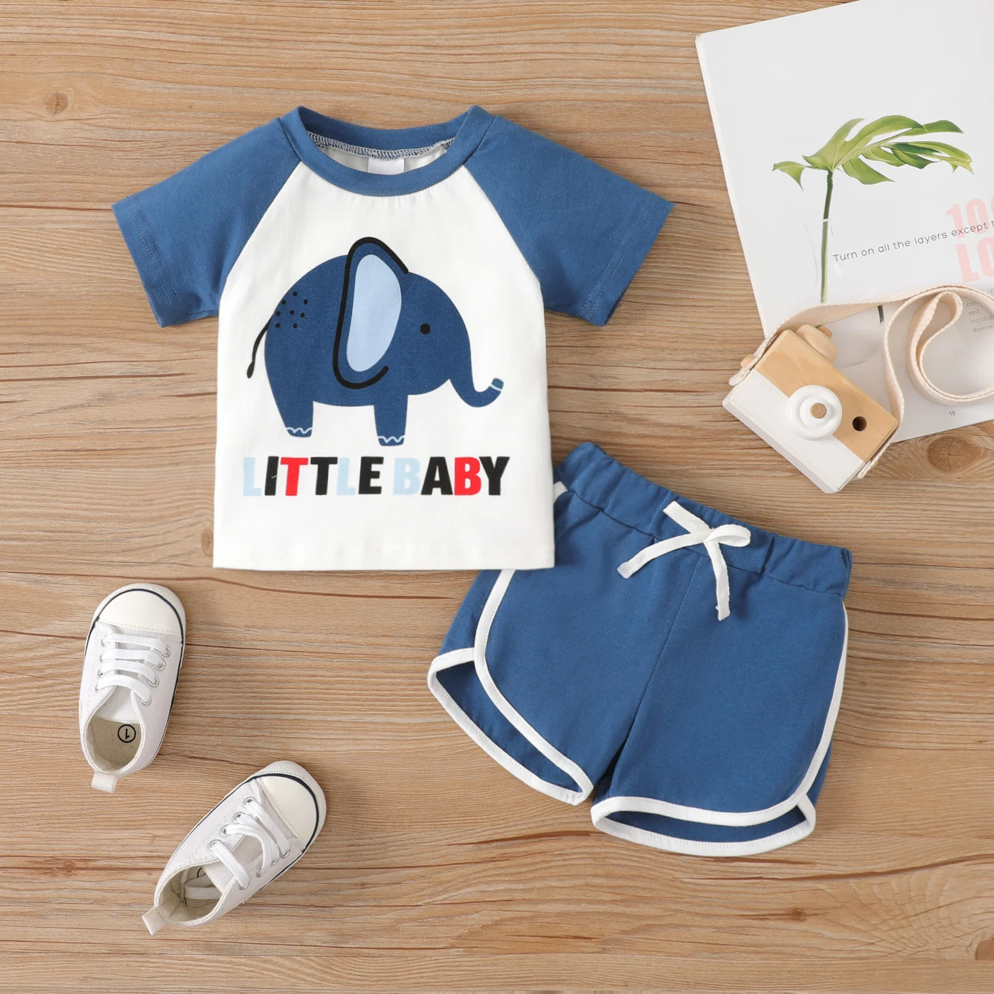 

PatPat 2pcs Baby Boy 95% Cotton Elephant Letter Print Colorblock Short-sleeve Tee and Shorts Set