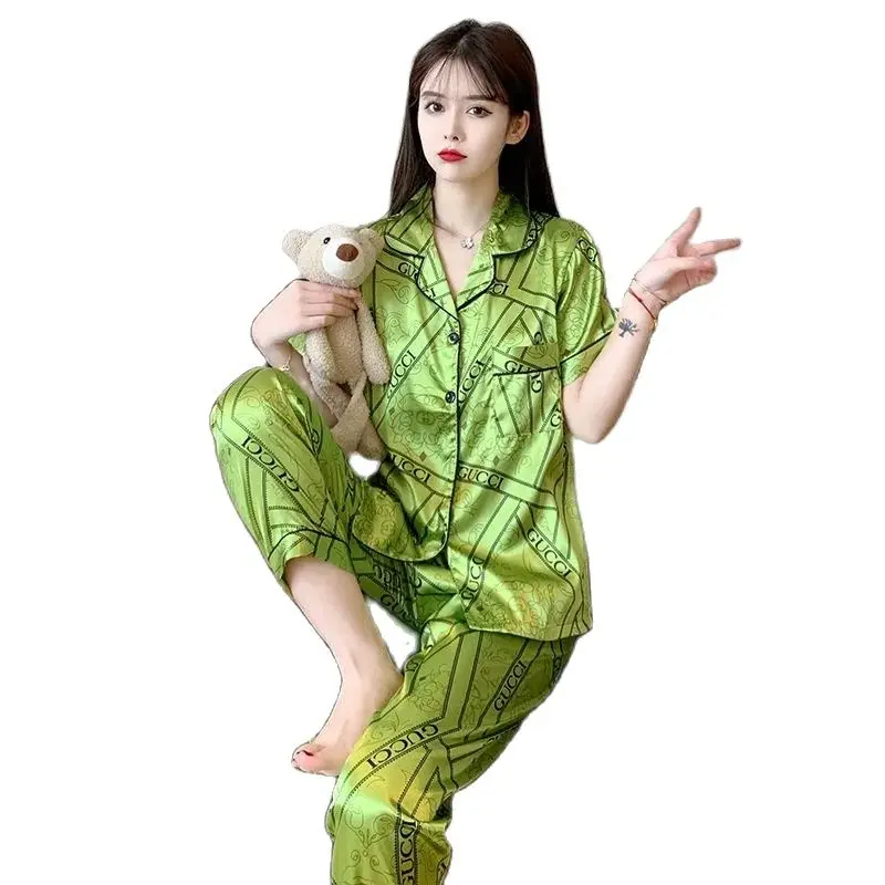 Pajama Women'sSpring And Summer Ice Silk Shortsleeved Trousers Korean Twopiece Spring And Summer Women's Silk-like Home Clothes
Pajama Women'sSpring And Summer Ice Silk Shortsleeved Trousers Korean Twopiece Spring And Summer Women's Silk-like Home Clothes