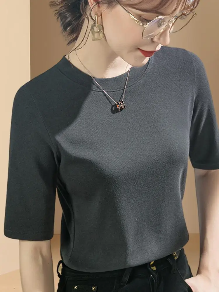 Pullover Round Neck Striped Ice Silk Short Sleeved Knitted for Women's 2024 Summer Fashion Office Lady Casual Versatile Top L226
Pullover Round Neck Striped Ice Silk Short Sleeved Knitted for Women's 2024 Summer Fashion Office Lady Casual Versatile Top L226