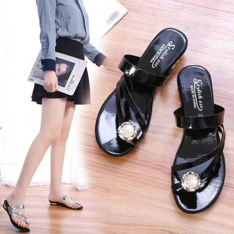 Women Slippers 2023 Summer Large Size Set-Toe Shoes Fashion Outer Wear Beach Rhinestone Flat Casual Women Sandals Zapatos Mujer
Women Slippers 2023 Summer Large Size Set-Toe Shoes Fashion Outer Wear Beach Rhinestone Flat Casual Women Sandals Zapatos Mujer