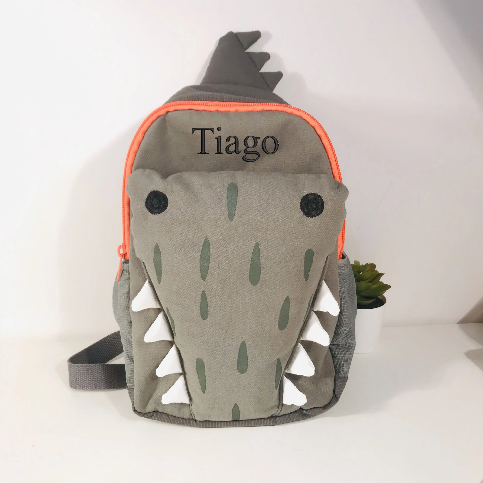 Little Crocodile Children's Bag New Cute Girl Backpack 3D Small Crocodile Green Personalized Embroidered Name Student Backpack
Little Crocodile Children's Bag New Cute Girl Backpack 3D Small Crocodile Green Personalized Embroidered Name Student Backpack