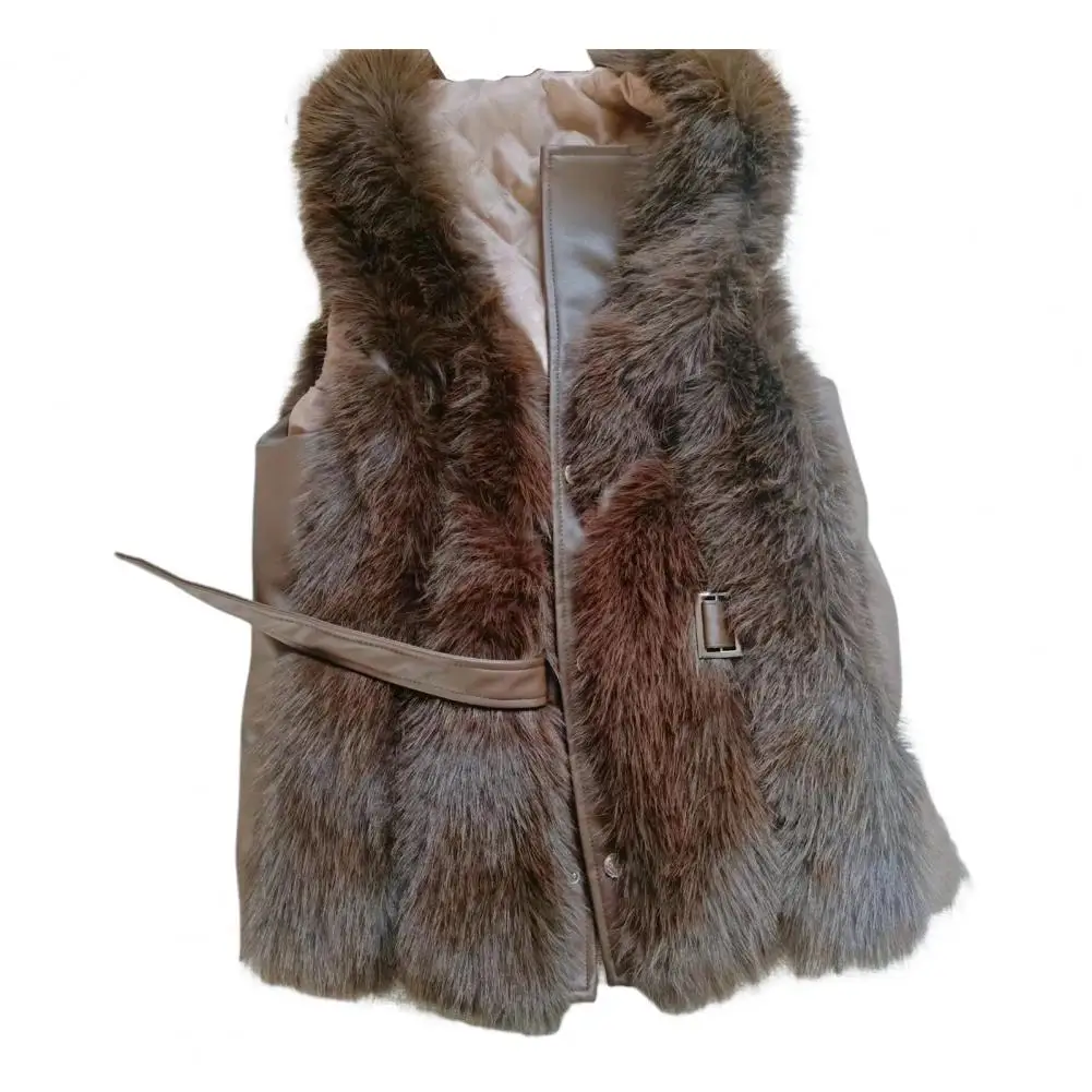 

Fluffy Faux Fur Women Vest Cozy Faux Fur Winter Vest with Belt Closure Leather Patchwork Women's Sleeveless Windproof for Warmth