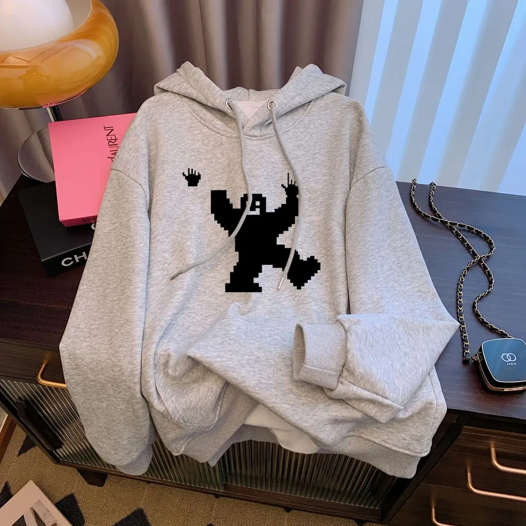 American Retro Pixel Wind and Snow Monster Gray Hooded Hoodie for Women Oversized Spring and Autumn Loose Casual Coat Top New
American Retro Pixel Wind and Snow Monster Gray Hooded Hoodie for Women Oversized Spring and Autumn Loose Casual Coat Top New