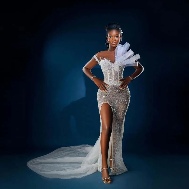 Chic White Peals Tulle Aso Ebi Evening Dresses Designs 3D Sheer Illusion Africa Formal Party Dress Side Split Mermaid Prom Gowns
Chic White Peals Tulle Aso Ebi Evening Dresses Designs 3D Sheer Illusion Africa Formal Party Dress Side Split Mermaid Prom Gowns