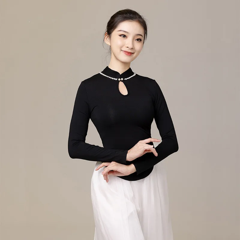 Elegant Black Cheongsam Long Sleeve Pearl Decorated High Collar Classic Dance Performance Show Top Body Rhyme Clothes Guzheng
Elegant Black Cheongsam Long Sleeve Pearl Decorated High Collar Classic Dance Performance Show Top Body Rhyme Clothes Guzheng