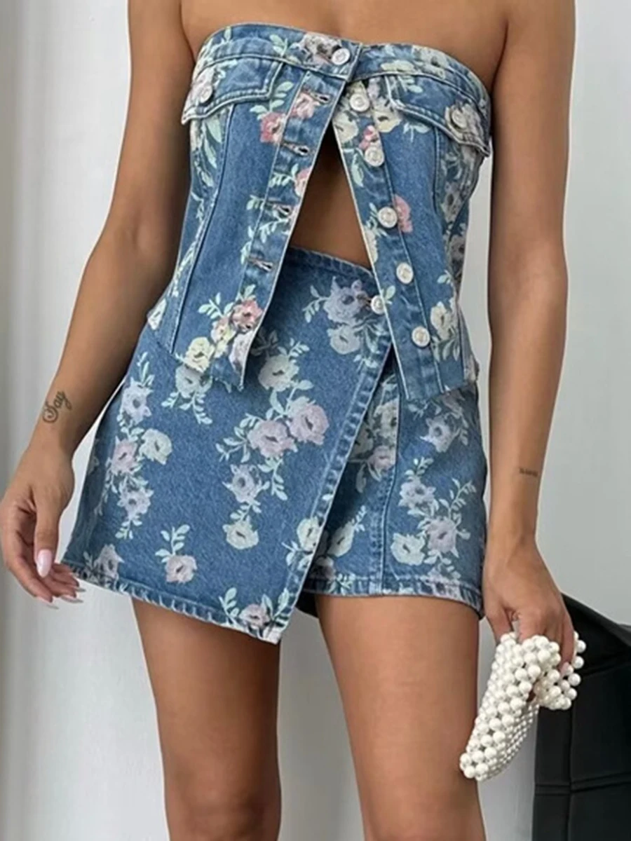 Женский винтажный комплект из 2 предметов, короткий топ с открытыми плечами и юбка-шорты с цветочным принтом, Тонкий джинсовый костюм в уличном стиле
Женский винтажный комплект из 2 предметов, короткий топ с открытыми плечами и юбка-шорты с цветочным принтом, Тонкий джинсовый костюм в уличном стиле