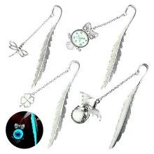 Glow In The Dark Retro Metal Bookmark Owl Feather Luminous Moon Star Charms Read Marker Beautiful Gift For Teachers Students
Glow In The Dark Retro Metal Bookmark Owl Feather Luminous Moon Star Charms Read Marker Beautiful Gift For Teachers Students