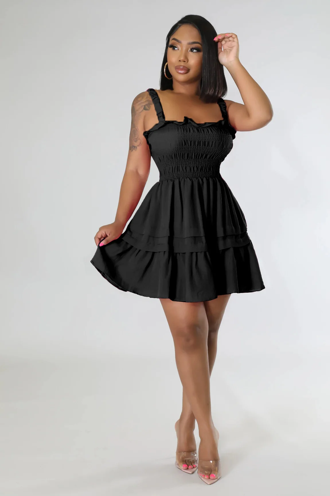 Clothing 2023 Women Ruffles Hem Sleeveless Spaghetti Strap Open Back Fit and Flare Dress Summer Elegant Big Swing Casual Dresses
Clothing 2023 Women Ruffles Hem Sleeveless Spaghetti Strap Open Back Fit and Flare Dress Summer Elegant Big Swing Casual Dresses
