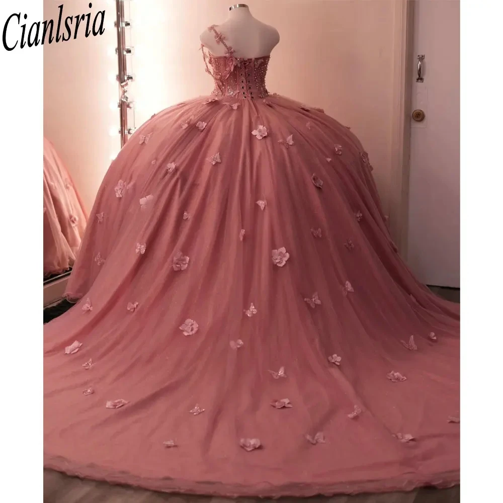 Pink Crystal Beading Pearls Quinceanera Dresses Ball Gown One Shoulder 3D Flowers Sweet 15 Vestidos De XV Años
Pink Crystal Beading Pearls Quinceanera Dresses Ball Gown One Shoulder 3D Flowers Sweet 15 Vestidos De XV Años