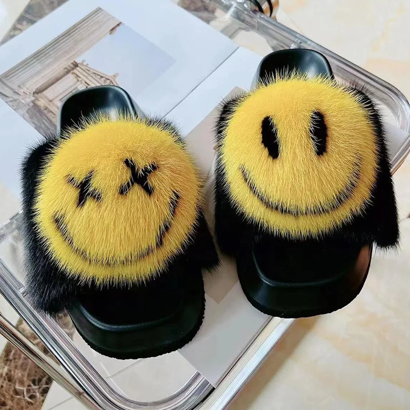 Creative Fashion Interior Fur Slippers Ladies Luxury Mink Fur Slippers Cute Smiley Design Plush Platform Elevation Slippers
Creative Fashion Interior Fur Slippers Ladies Luxury Mink Fur Slippers Cute Smiley Design Plush Platform Elevation Slippers