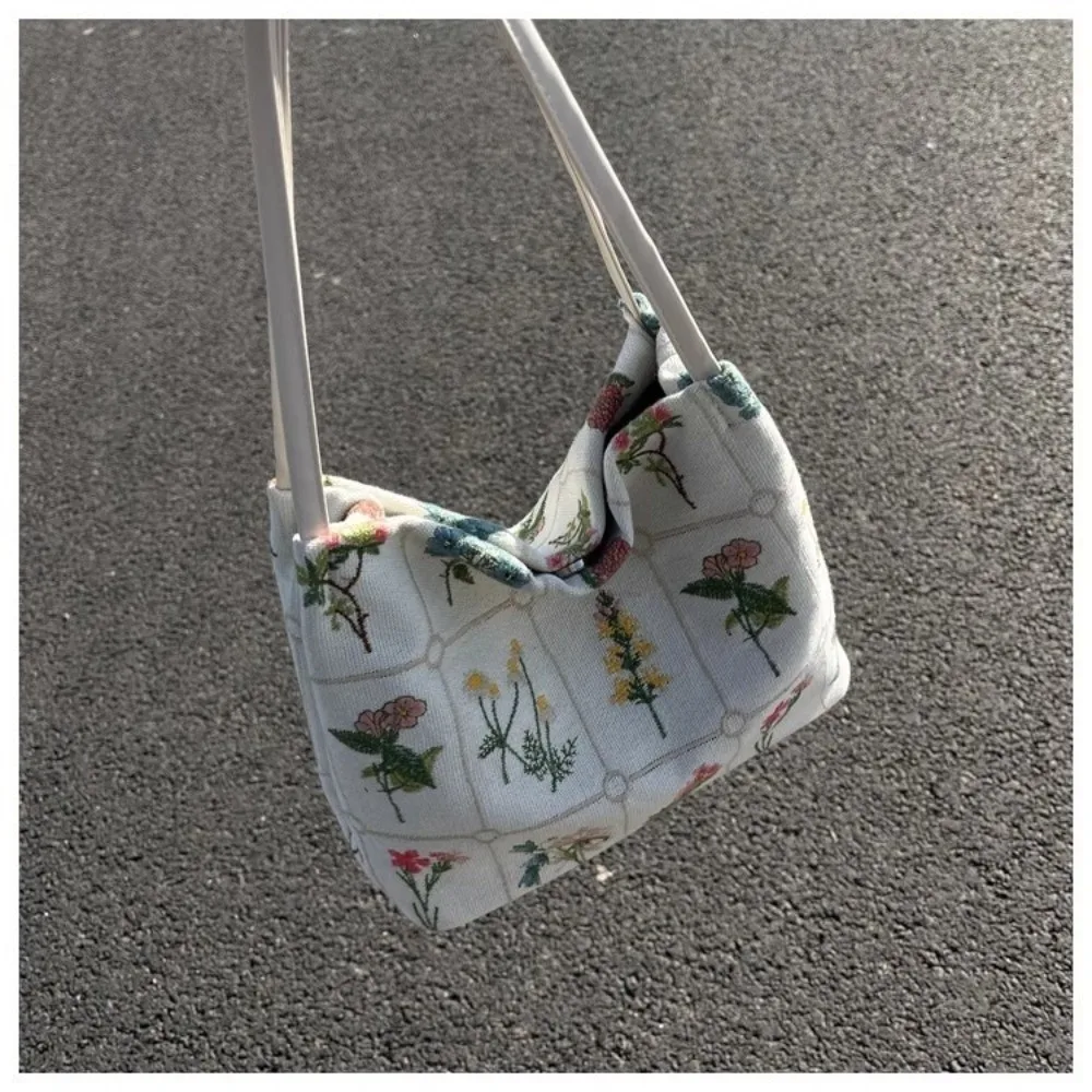 New Large Capacity Embroidered Tote Bag Embroidered Print Soft Polyester Lining Shoulder Bag Versatile Bucket Bag Daily Use New Large Capacity Embroidered Tote Bag Embroidered Print Soft Polyester Lining Shoulder Bag Versatile Bucket Bag Daily Use