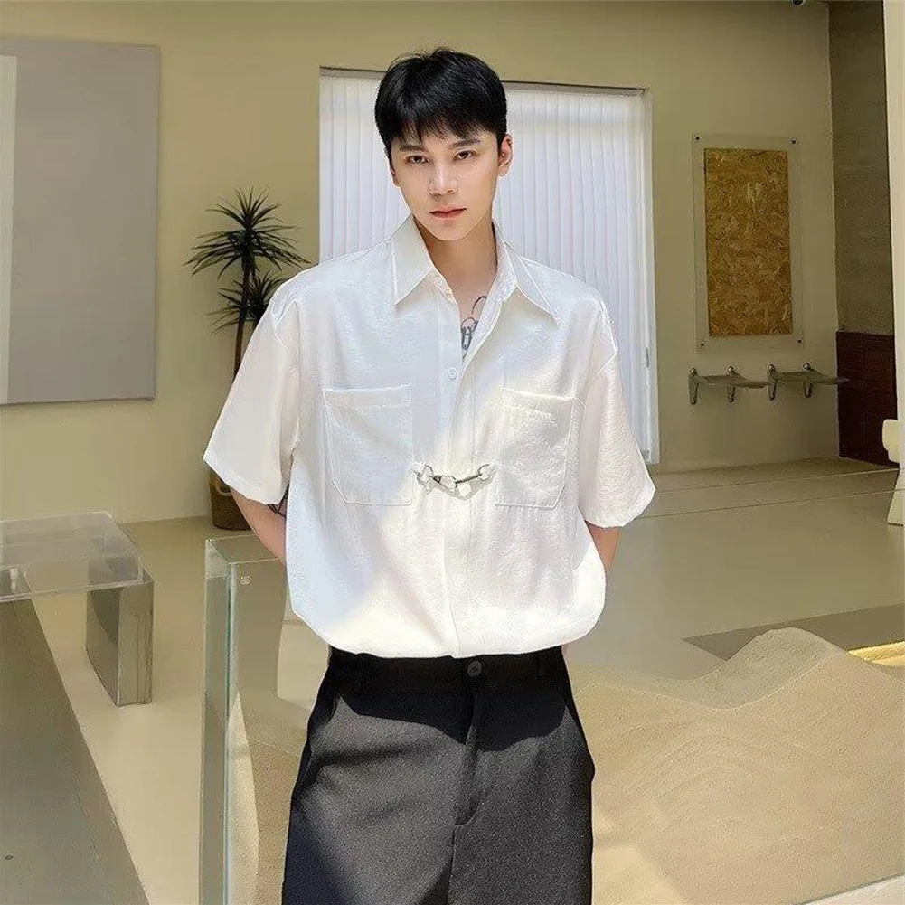 Mens Pocket Button Down Ice Silk Lapel Short Sleeves Brawny Buffalo Flannel Casual Shirt Chest Vintage Blouse Korean Men Shirts
Mens Pocket Button Down Ice Silk Lapel Short Sleeves Brawny Buffalo Flannel Casual Shirt Chest Vintage Blouse Korean Men Shirts